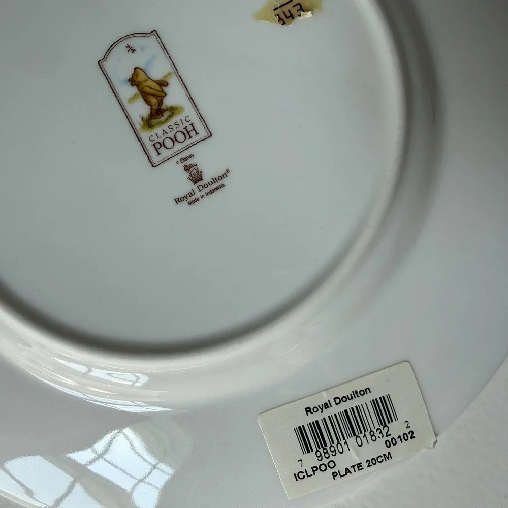 Royal Doulton WINNIE THE POOH Classic 4pc Nursery Set Plate Bowls Mug Bone China